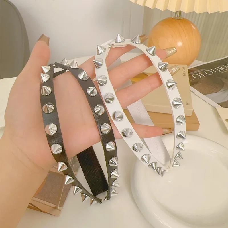 여성용 더블 로우 콘 스파이크 레그 가터, 펑크 록 리 - Body Jewelry In Bulk 리뷰 및 가격
